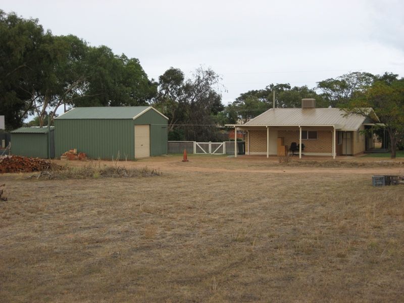 330 Chapman Valley Road, MORESBY, WA 6530