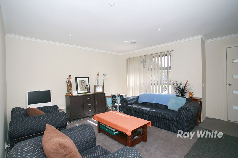 5 Seville Street, PAKENHAM, VIC 3810