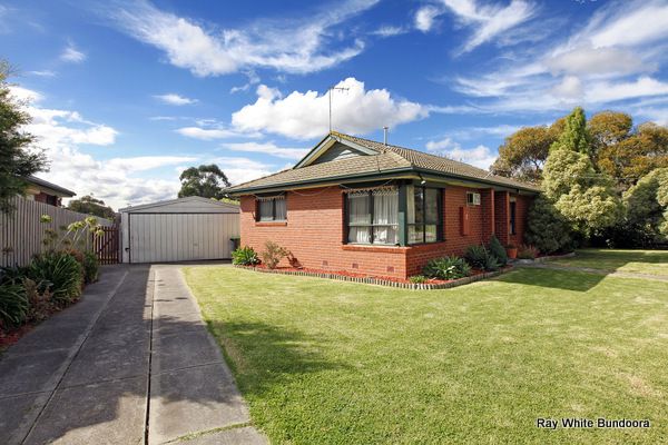 2 Dealing Court, BUNDOORA, VIC 3083