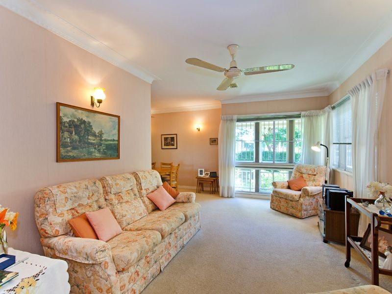 85 Redhill Road, NUDGEE, QLD 4014