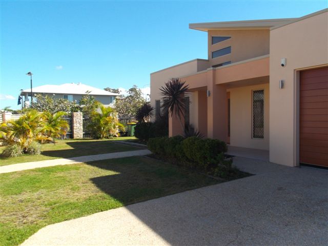 79 East Quay Drive, BIGGERA WATERS, QLD 4216