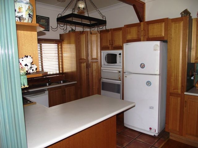 6 Gould Avenue, NOWRA, NSW 2541