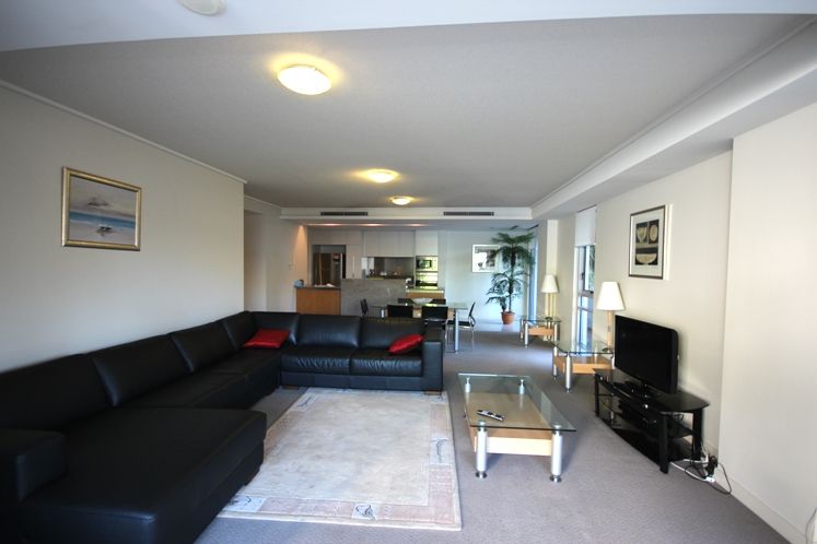 1211/22 Refinery Parade, NEW FARM, QLD 4005