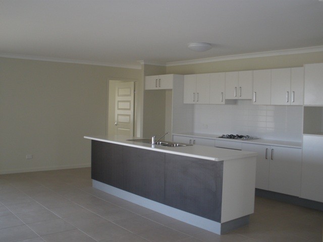 39 Baphal Crescent, NARANGBA, QLD 4504