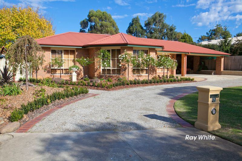 27 Homestead Road, LANGWARRIN, VIC 3910