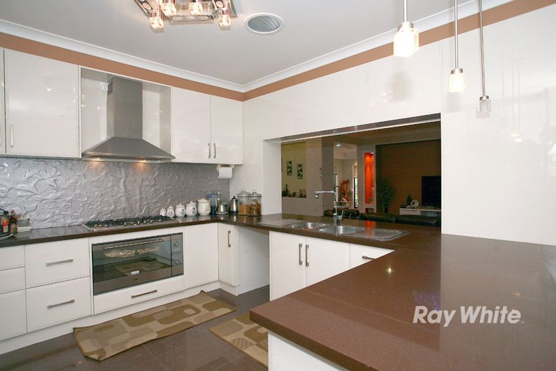 2 Latrobe Avenue, KEYSBOROUGH, VIC 3173