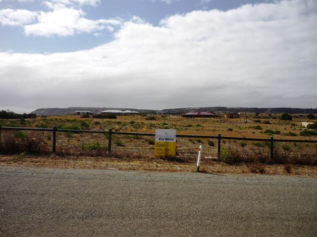 179 Wittenoom Circle, WHITE PEAK, WA 6532
