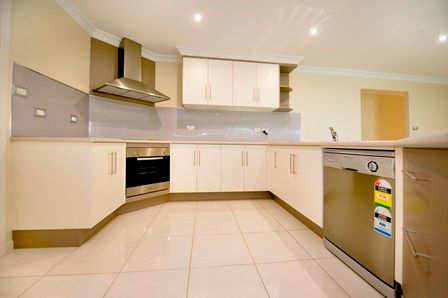 86 Springfield Drive, Norman Gardens, QLD 4701