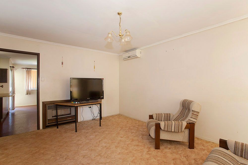 26 Doncaster Street, Newtown, QLD 4350