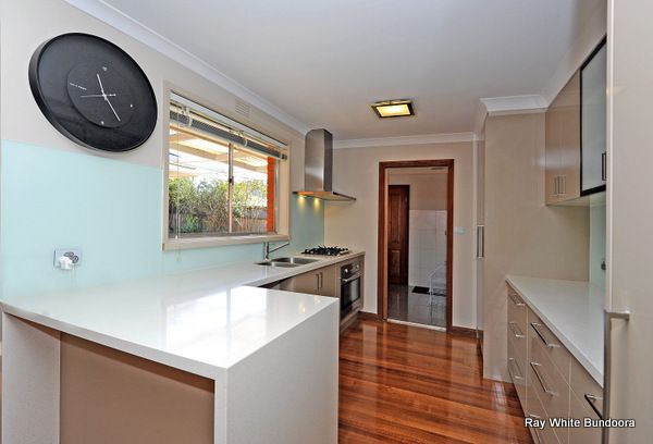 9 Coronation Court, BUNDOORA, VIC 3083