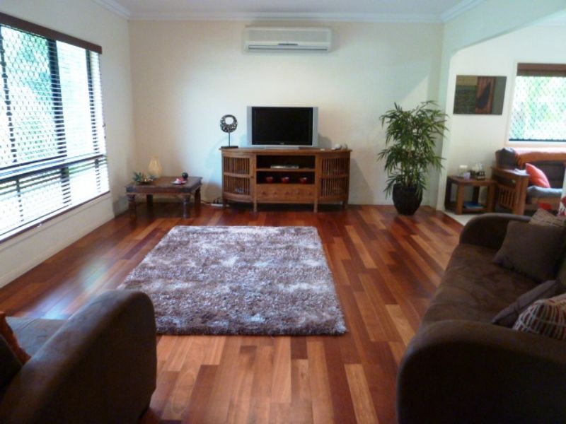 REDLYNCH, QLD 4870