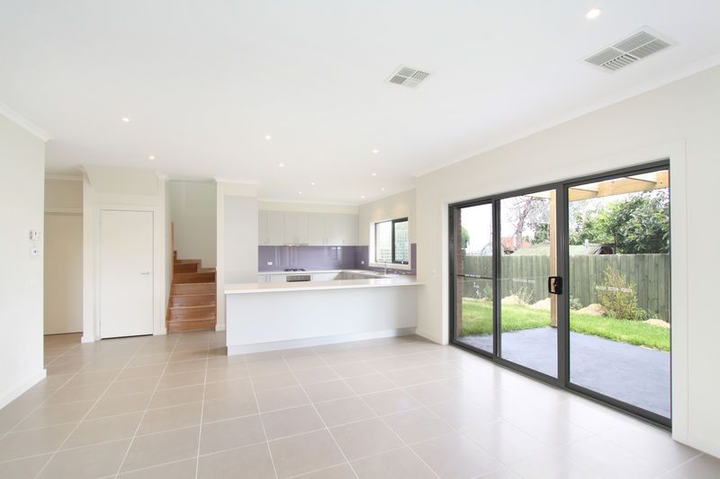 2/33 Renver Road, CLAYTON, VIC 3168