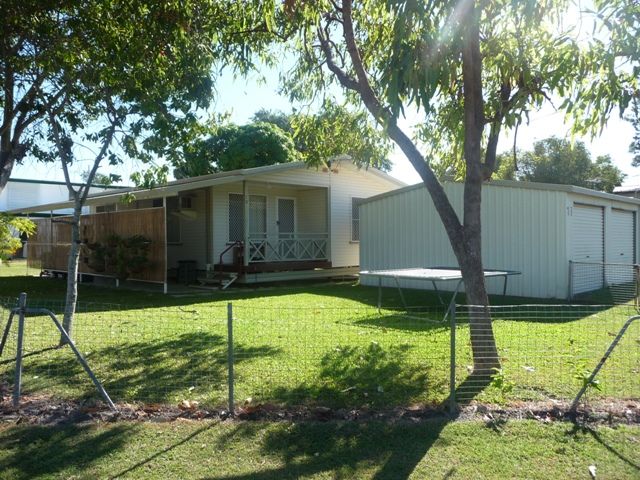 19 Hardy Avenue, PARK AVENUE QLD 4701