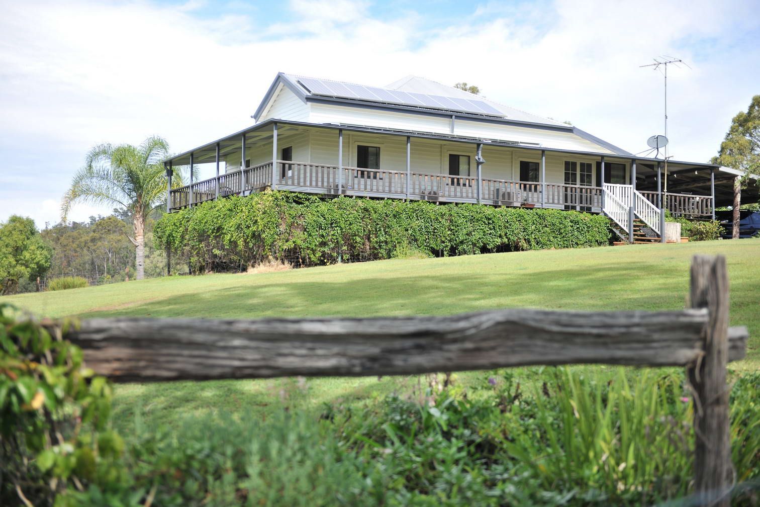 36 Old Station Road, MOUNT HALLEN, QLD 4312
