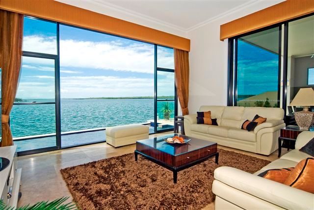 SOVEREIGN ISLANDS, QLD 4216