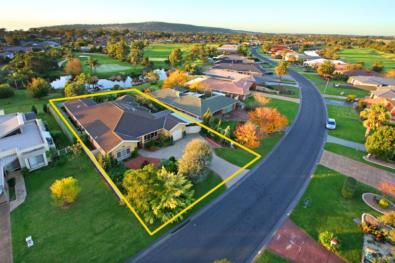100 Country Club Drive, SAFETY BEACH, VIC 3936