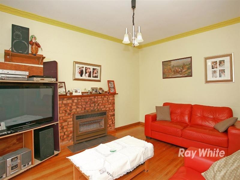 16 Woodward Street, SPRINGVALE, VIC 3171