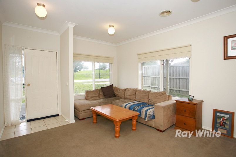 28 Waterbush Crescent, LYNDHURST, VIC 3975
