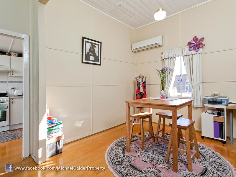 9 Bridge Street, NUNDAH, QLD 4012