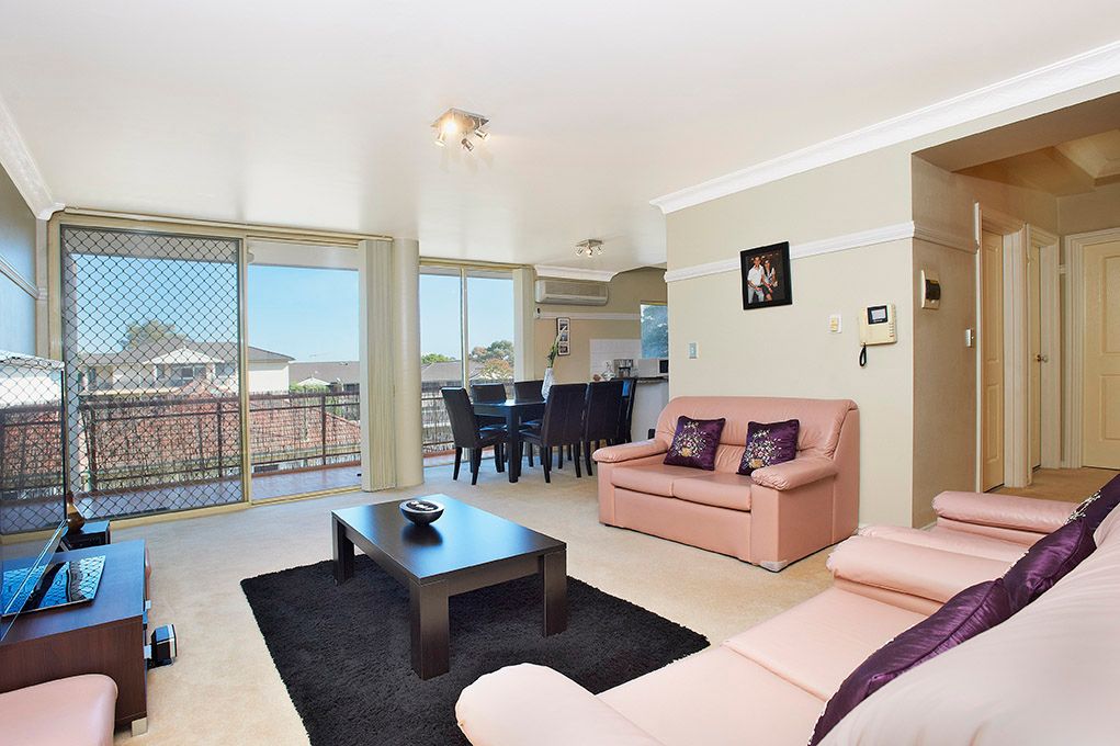 4/25 Parkside Lane, WESTMEAD, NSW 2145