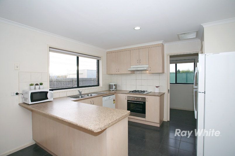 4 Hope Court, CRANBOURNE, VIC 3977