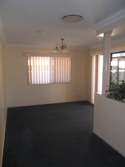 2/133 Bayivew Street, RUNAWAY BAY, QLD 4216