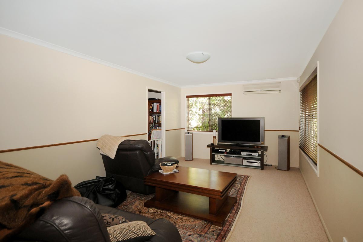 4 Highfields Road, HIGHFIELDS, QLD 4352