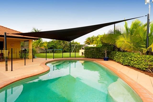 5 Tammy Court, HELENSVALE, QLD 4212