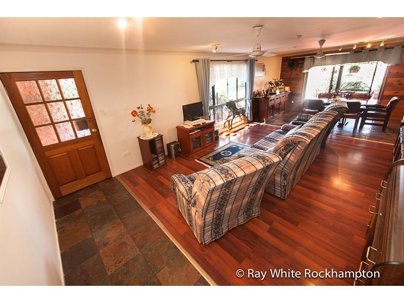 8 Mackinlay Street, NORMAN GARDENS, QLD 4701