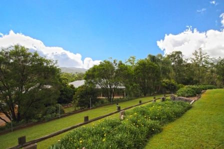 72 Beeston Drive, FERNVALE, QLD 4306