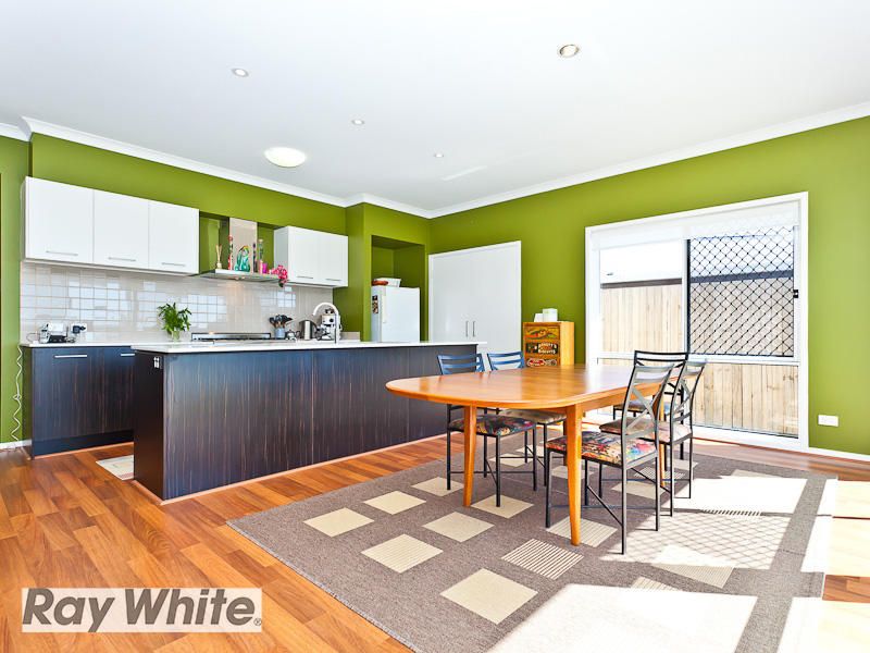 15 Chrysler Parade, NORTH LAKES, QLD 4509