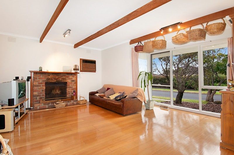 1 Muirfield Court, FRANKSTON, VIC 3199