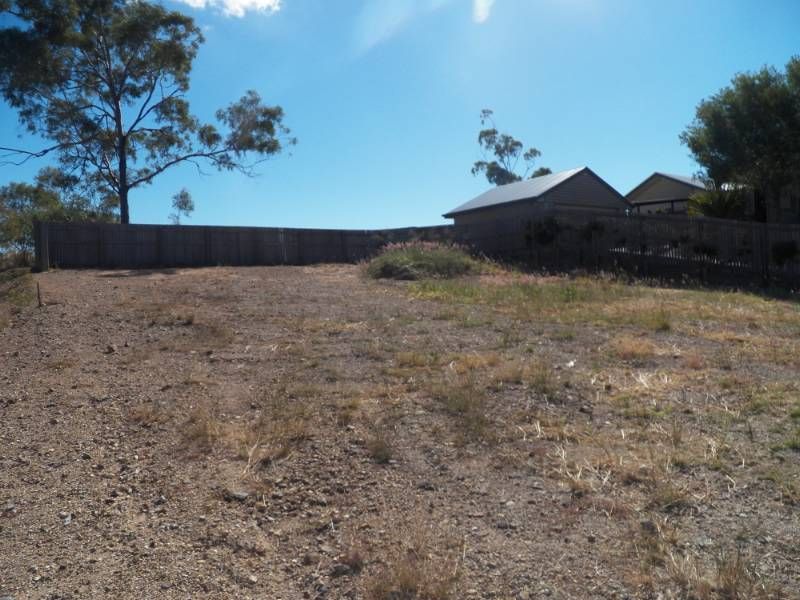 16 Sanctuary Place, SOUTH GLADSTONE, QLD 4680