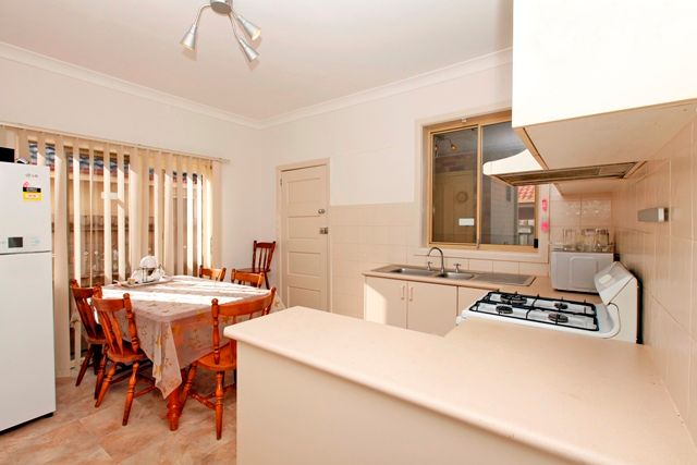 44 Orrong Avenue, RESERVOIR, VIC 3073