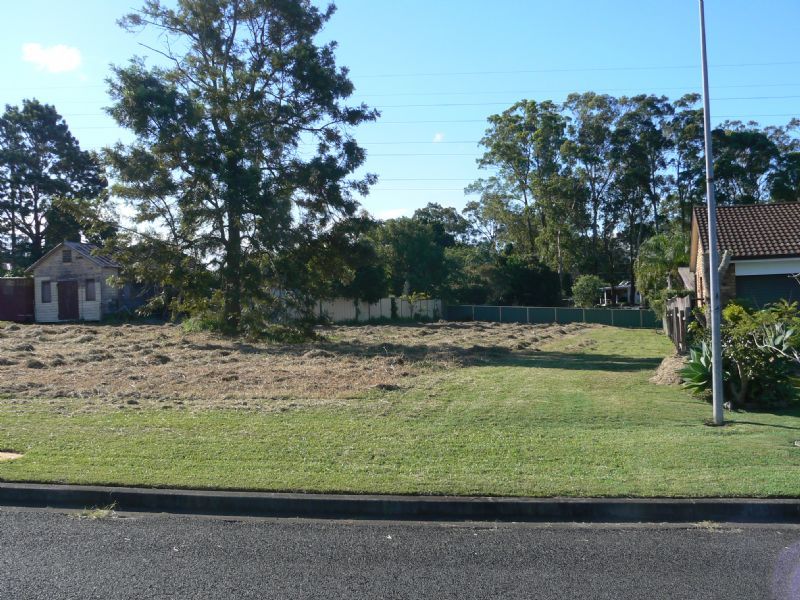 TAREE, NSW 2430