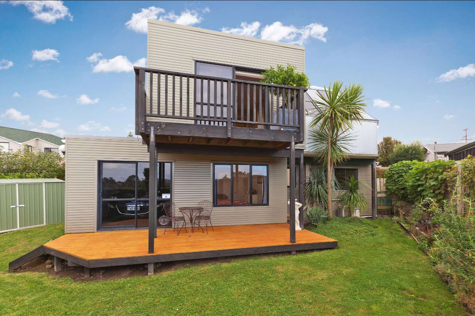 2/236 Meola Road, Point Chevalier, Auckland City Real Estate Ray