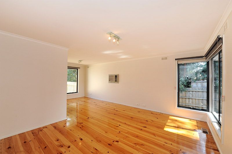 1/40 Orna Street, FERNTREE GULLY, VIC 3156