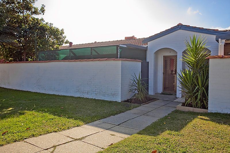Unit 2 / 126 Stoneham Street, TUART HILL, WA 6060