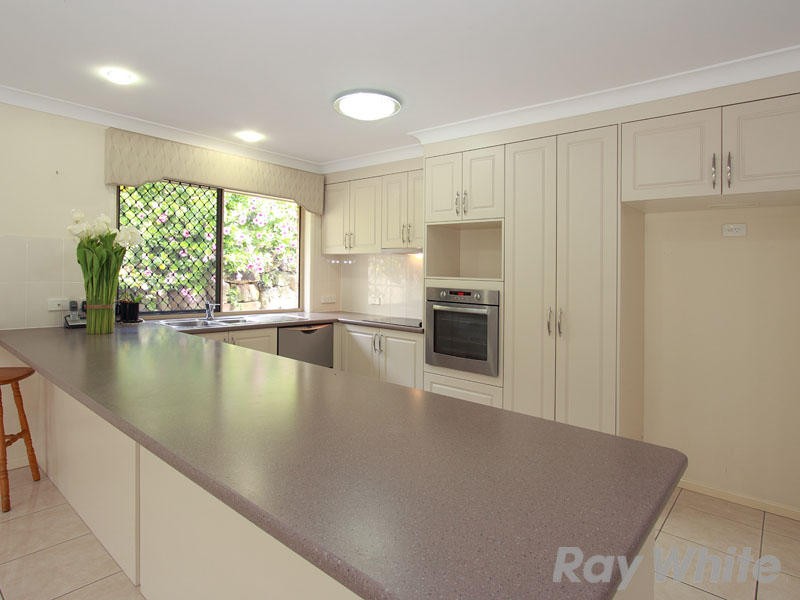 5 Woods Close, MCDOWALL, QLD 4053