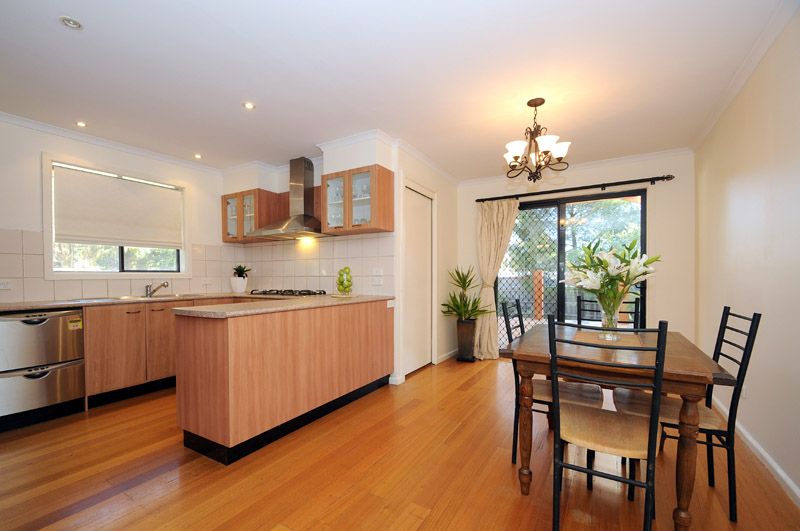 4 Halsey Street, FERNTREE GULLY, VIC 3156