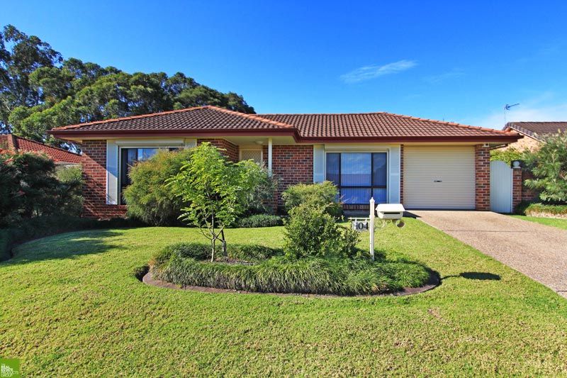104 Jarrah Way, ALBION PARK RAIL NSW 2527