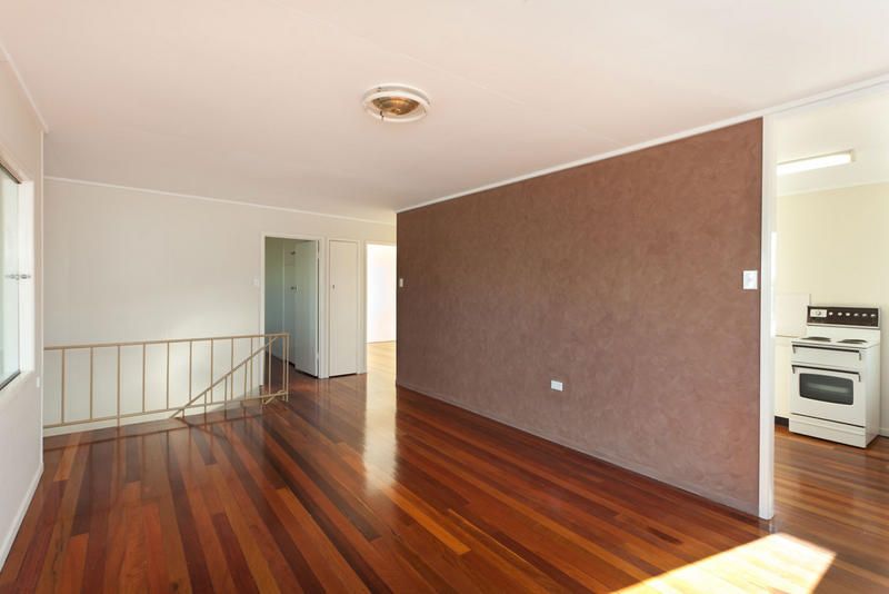 26 Warana Avenue, STEIGLITZ, QLD 4207