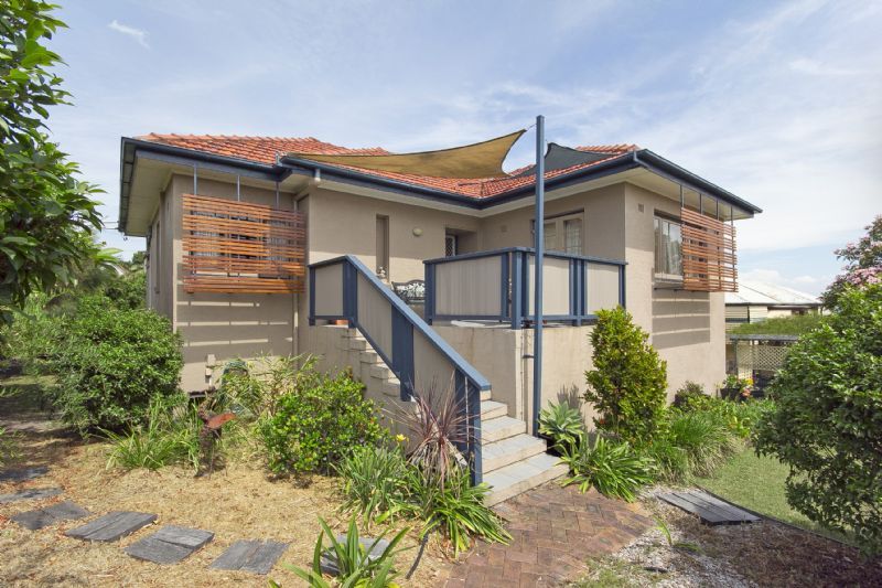2 Patricia Street, MOOROOKA, QLD 4105