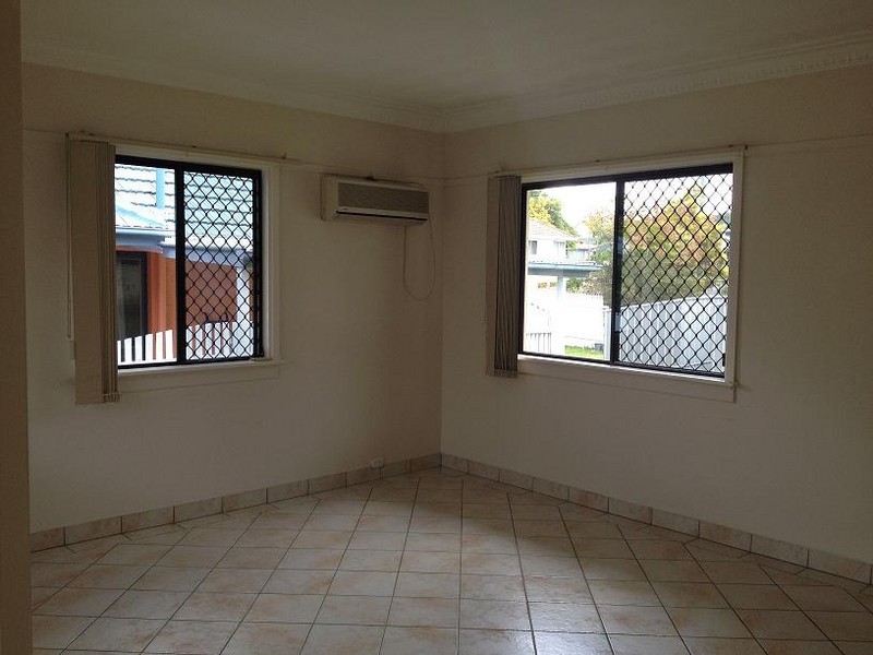 52 Amega Street, MOUNT GRAVATT EAST, QLD 4122