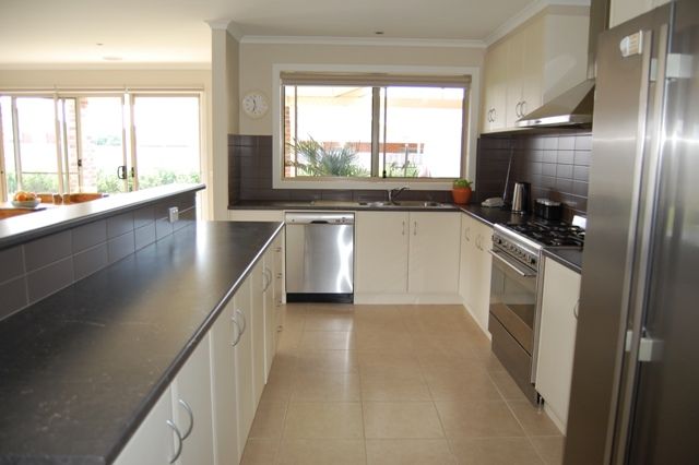 144 Whites Road, WARRNAMBOOL, VIC 3280