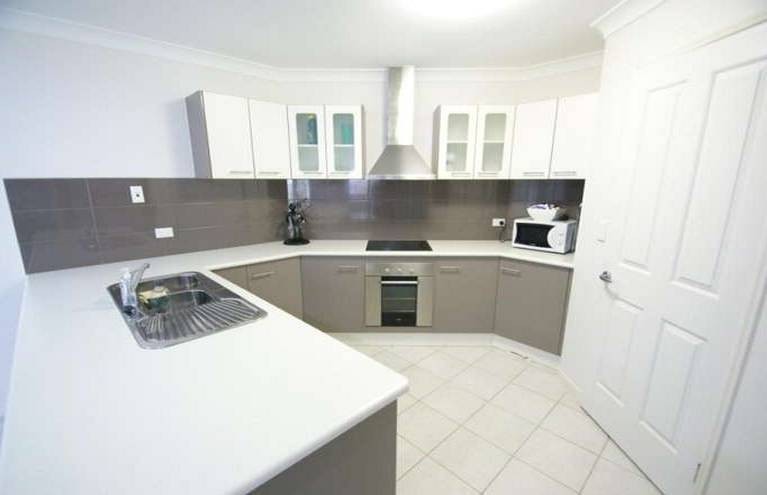 10 Doritis Close, EDMONTON, QLD 4869