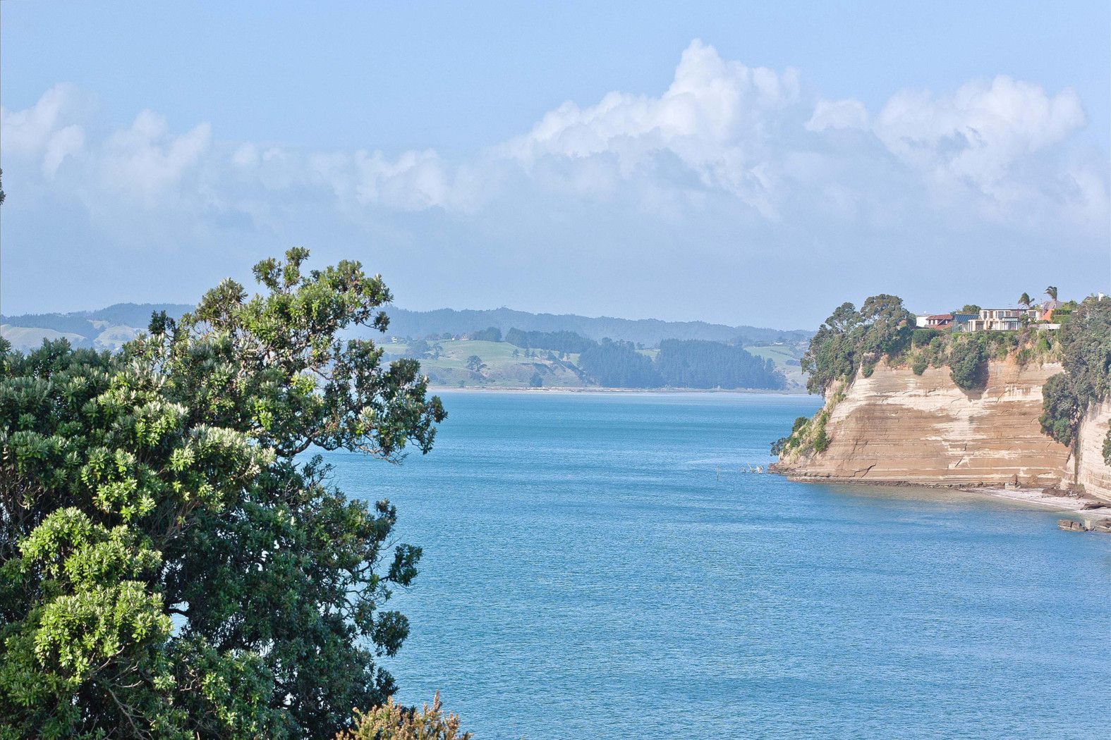 20 Marine Parade, MELLONS BAY, Manukau City