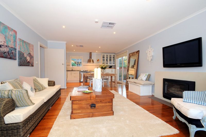 10 Dyson Road, CARRUM VIC 3197