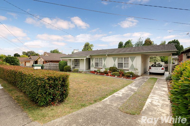 25 Linda Crescent, FERNTREE GULLY, VIC 3156