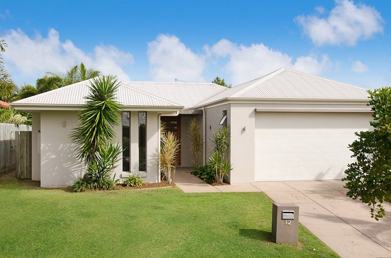 12 Peachtree  Crescent, PEREGIAN SPRINGS QLD 4573